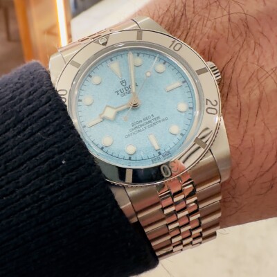 Black Bay 54 Lagoon Blue