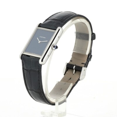 Tank Must Grand modèle