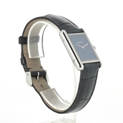 Tank Must Grand modèle