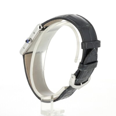 Tank Must Grand modèle