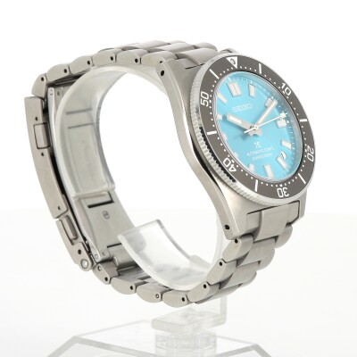 Prospex Diver's 300M "Okinawa" Édition Limitée 4000 ex.