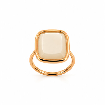 Bague en or rose et nacre