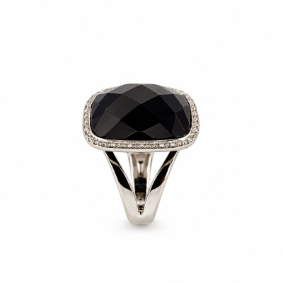 Bague or blanc et onyx