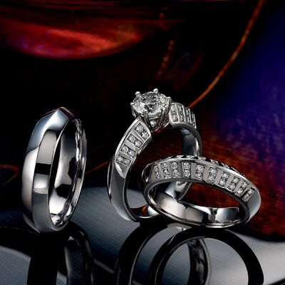 Diamond ring and wedding band set