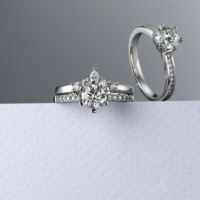 Diamond engagement rings and wedding band