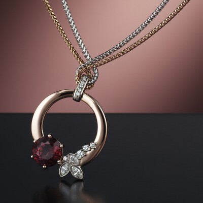 Garnet and Diamond pendant