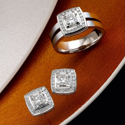 Princess cut Diamond ring and earrings