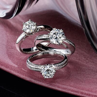 Diamond engagement rings