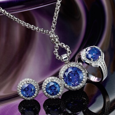 Tanzanite and Diamond jewellery set