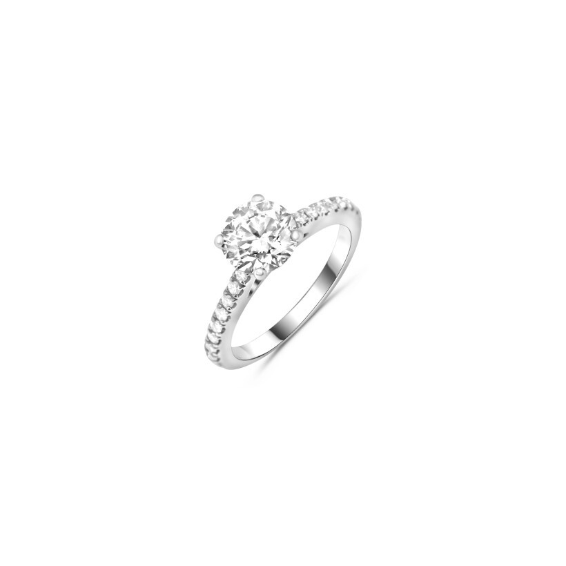 Bague d'occasion en or blanc et diamants