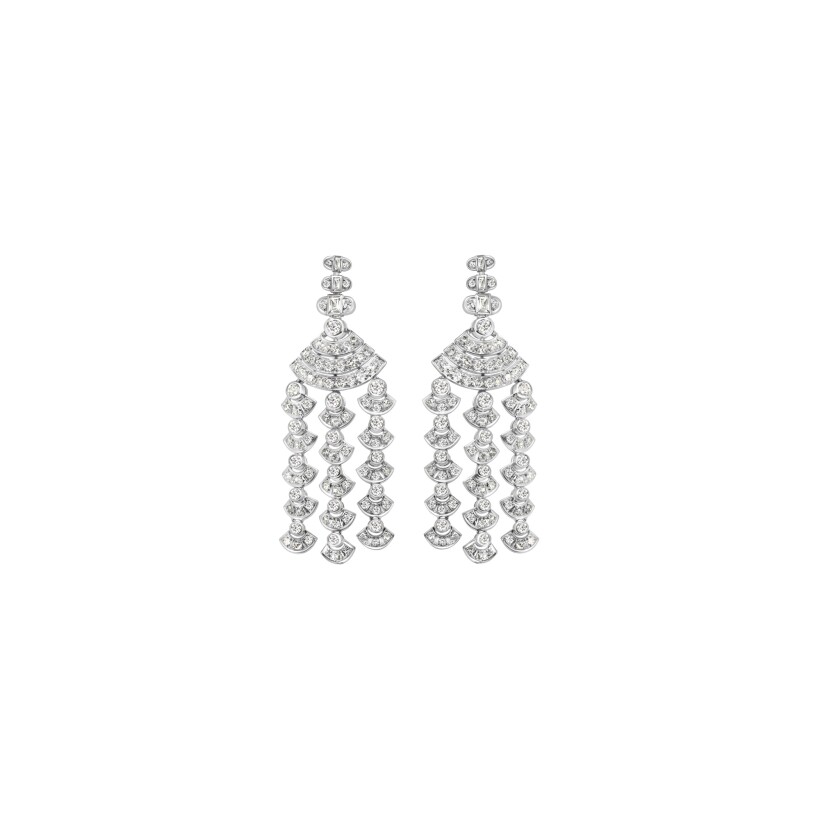 Boucles d\'oreilles en or blanc et diamants