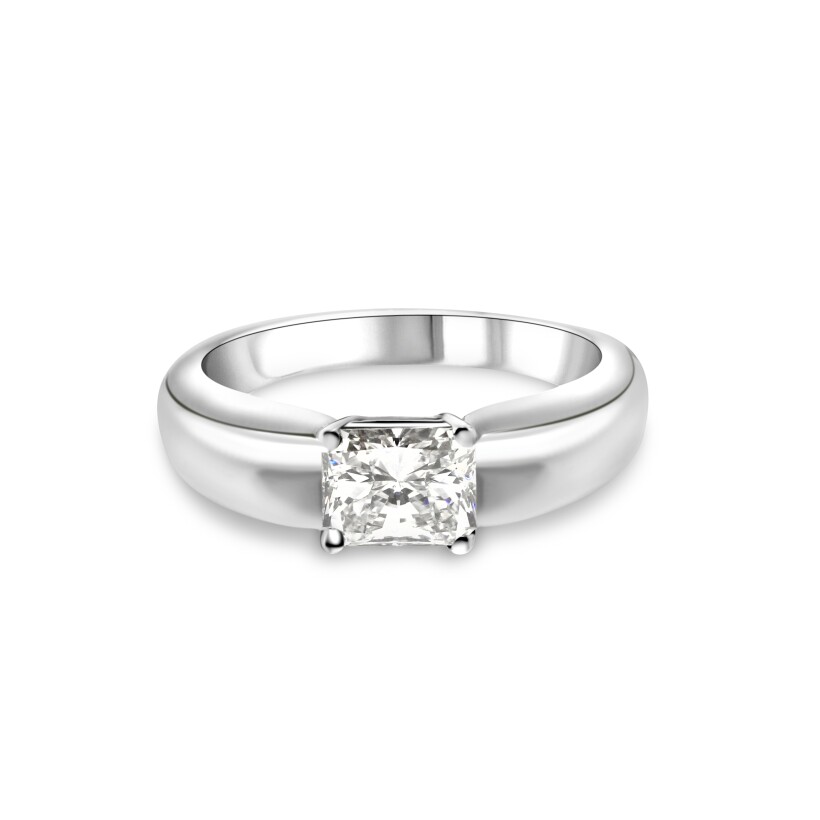 Bague d\'occasion en or blanc et diamant