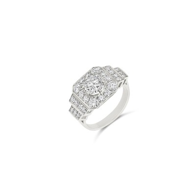 Bague Trocadéro platine et diamant 0,84 carat