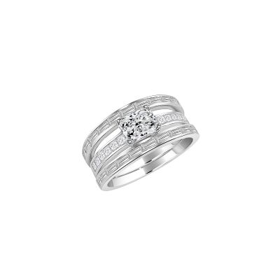 Bague Veron Roques serti 3 rangs en or blanc et diamants