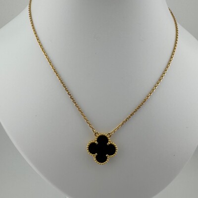 Van Cleef & Arpels Alhambra