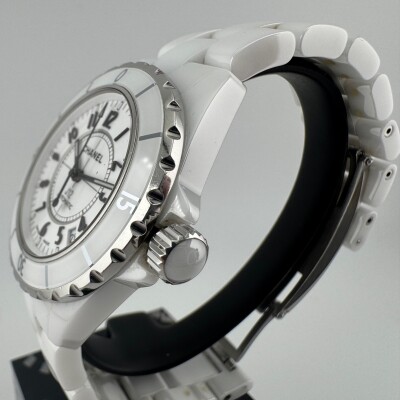 CHANEL J12 AUTOMATIC