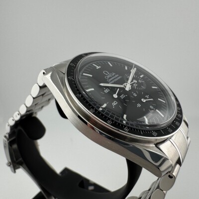 Oméga Speedmaster 2005
