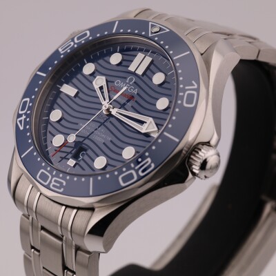 Omega Seamaster Diver 300