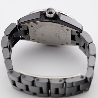CHANEL J12