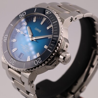 Oris Aquis Date Calibre 400