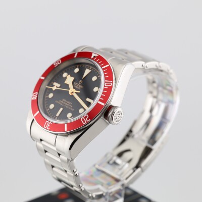 Tudor Heritage Black Bay
