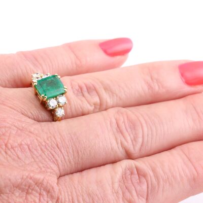 Bague émeraude diamants