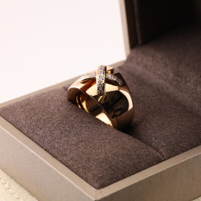 Bague Chaumet Liens Croisés XL