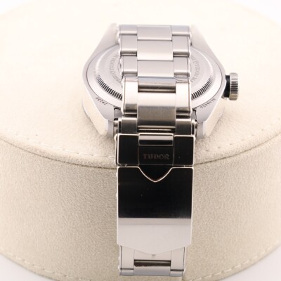 Tudor Black 58