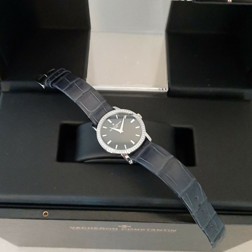 Vacheron Constantin Traditionnelle 30mm diamonds Small Model watch